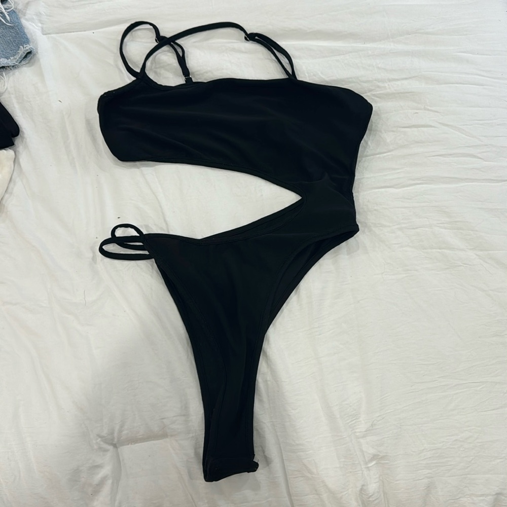 cut out body suit